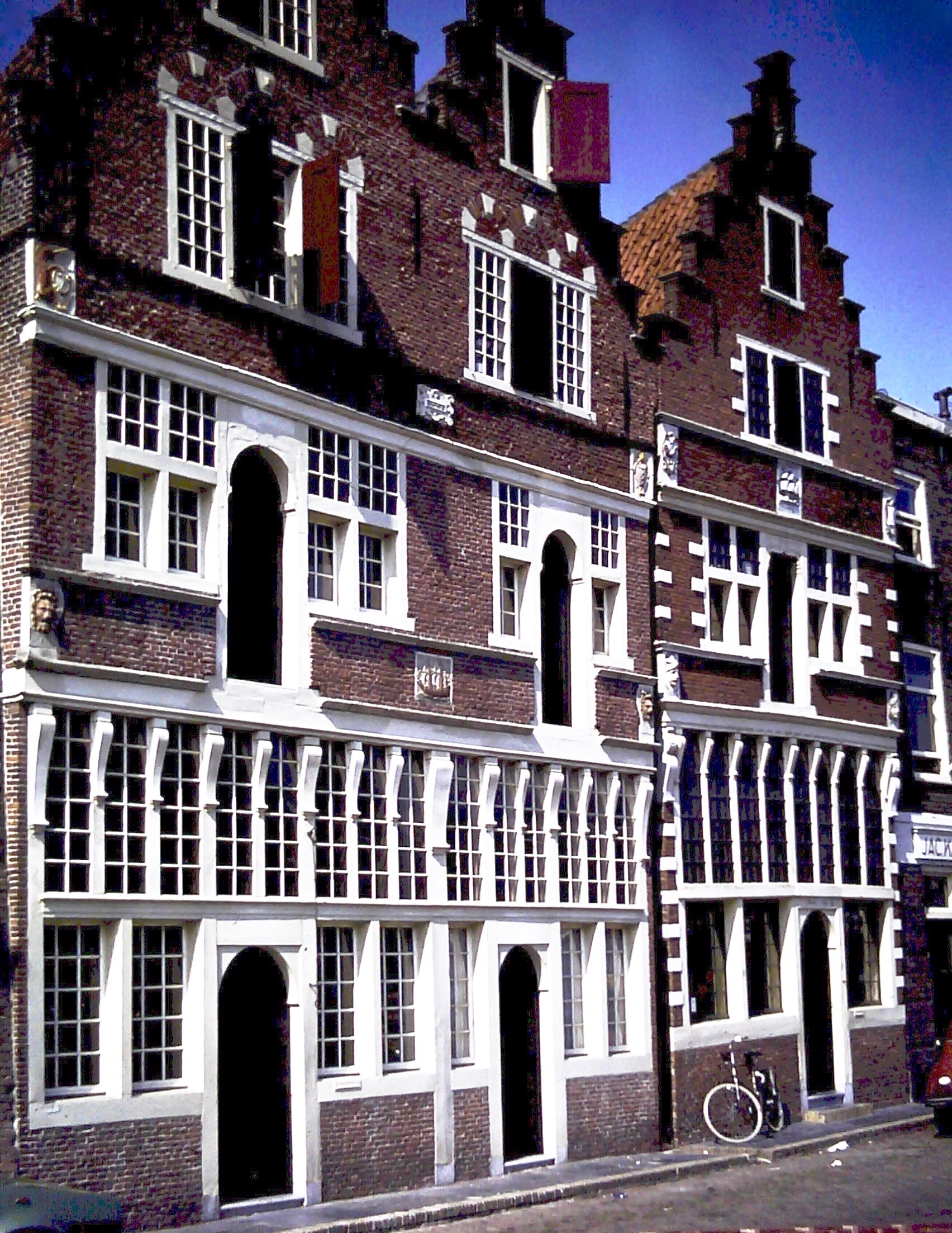 Hoorn 1980 - merchants' houses - EDITED